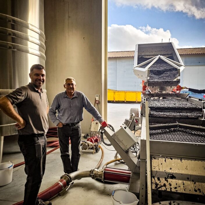 Vendanges au Château ESCOT : Une récolte de septembre pleine de nouveaux départs