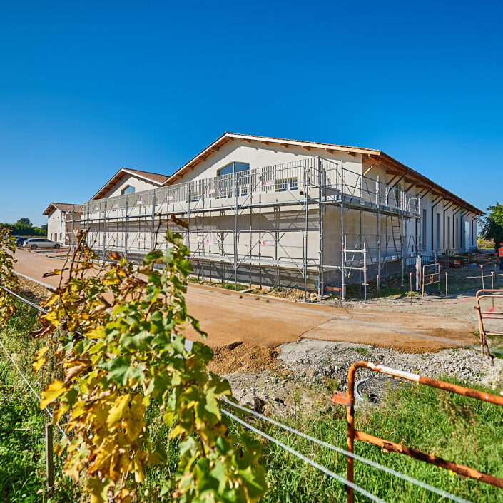 Rekonstrukce Château ESCOT pokračuje i v podzimních měsících
